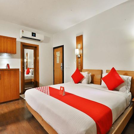 Oyo 1123 Hotel Rock Regency Ahmedabad Ngoại thất bức ảnh