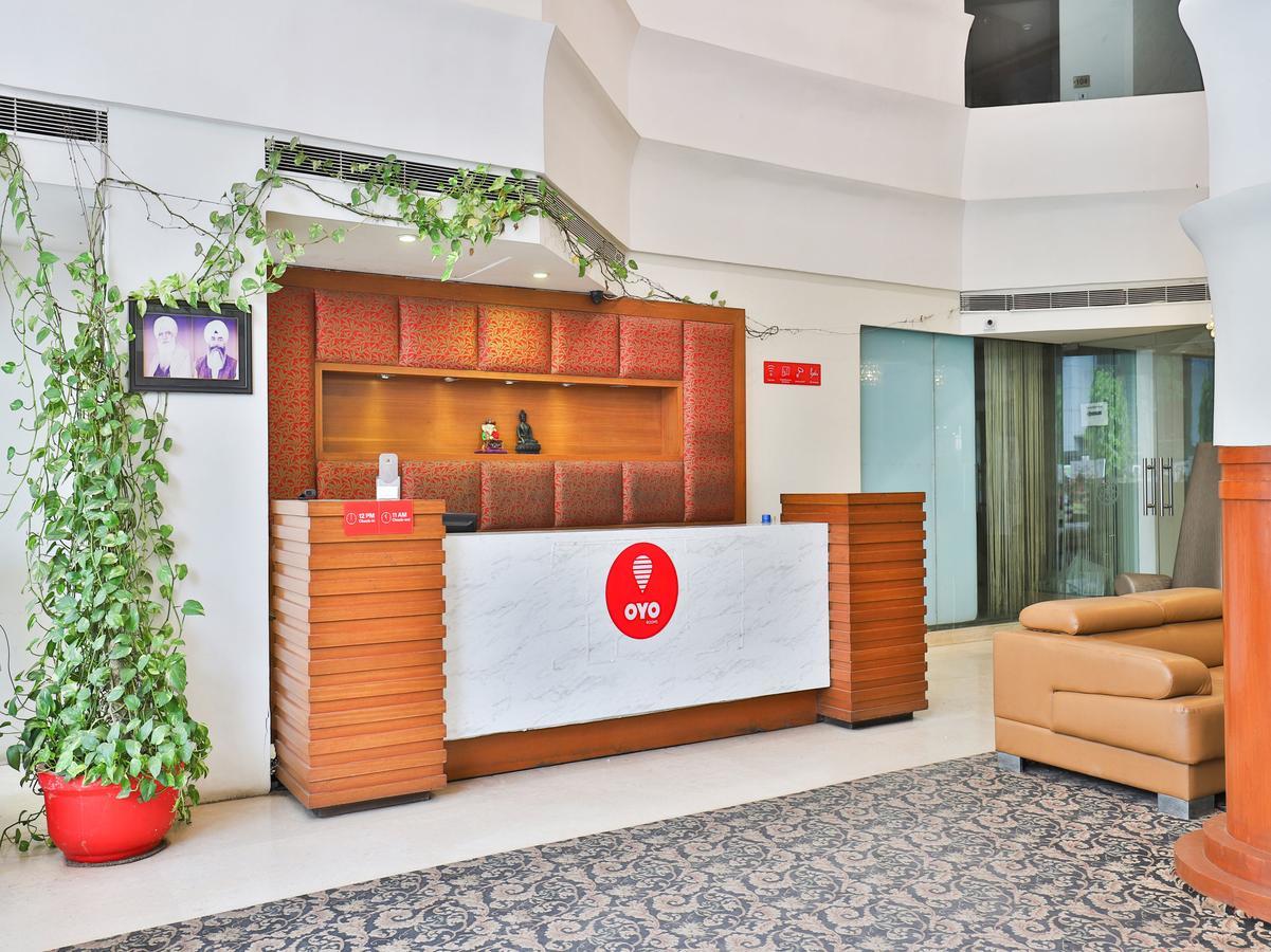 Oyo 1123 Hotel Rock Regency Ahmedabad Ngoại thất bức ảnh